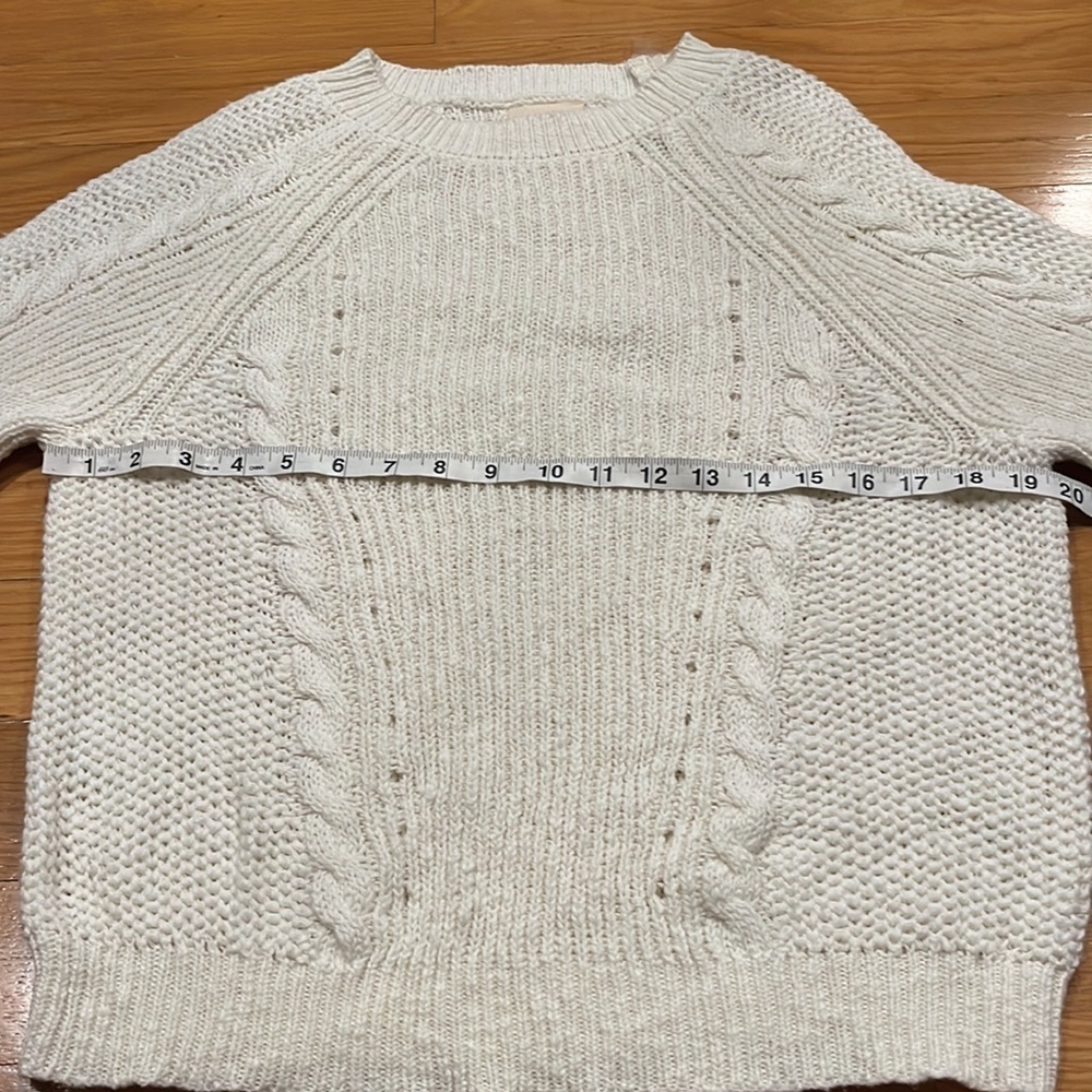 Harper heritage cream knit sweater size medium. - Picture 5 of 7